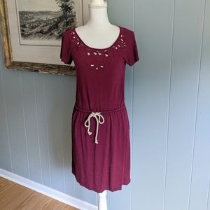 LOFT Ann Taylor Wmns XS Cutout Floral Tie Waist T-shirt Dress Wine ShortSLV 166